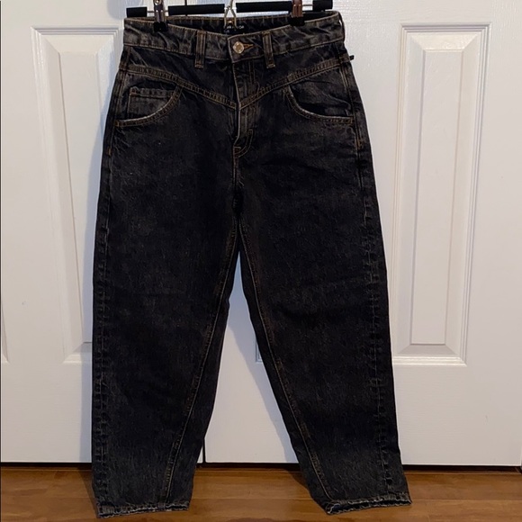 Frank & Oak- Linda balloon fit Jean in washed grey - Picture 2 of 6